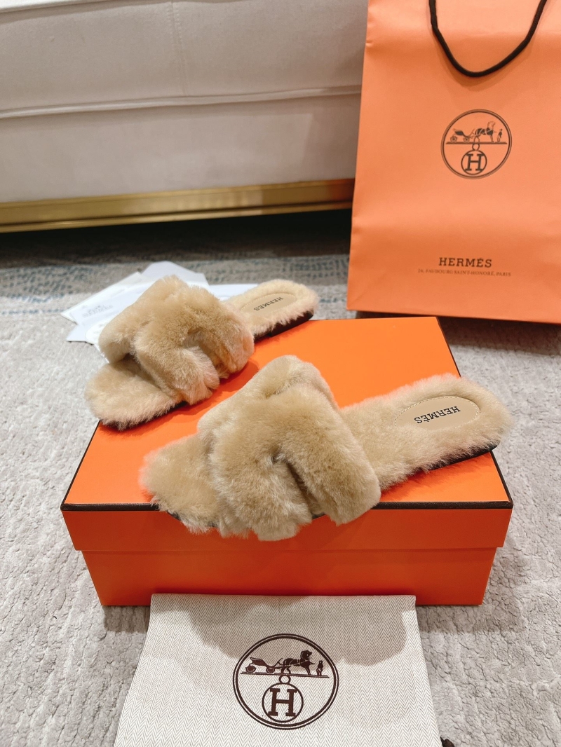 Hermes Slippers